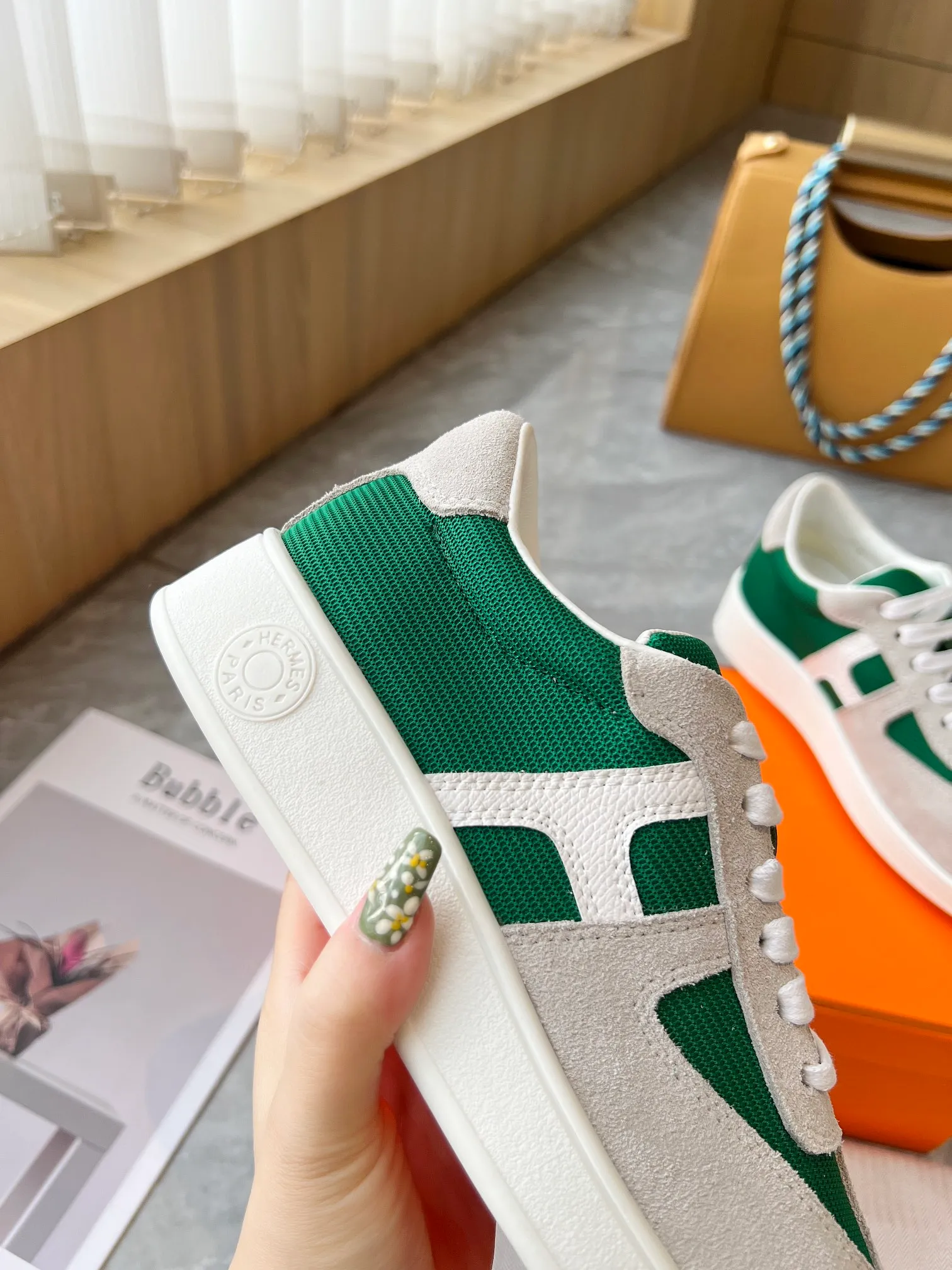 👟👟Ex-factory price 480👟👟 French direct mail HERMES/Hermès flat fashion sports and casual shoes Korean style lace-up mesh lightweight! ! Breathable and comfortable, standard size 35/40 (41 can be customized and will not be returned)